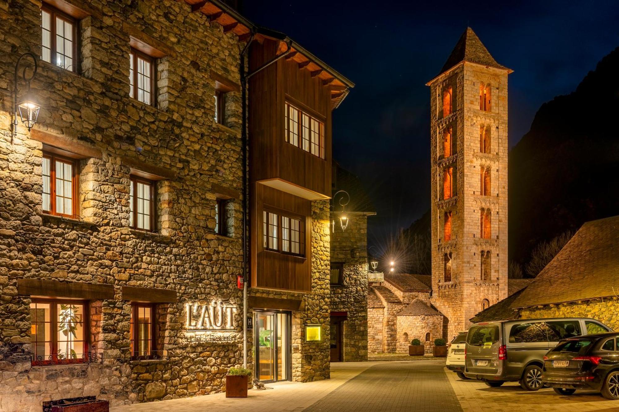 Hotel L'Auet 에리야바 외부 사진